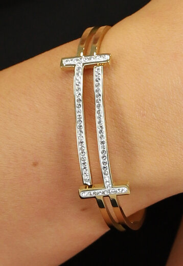 BF2023 Gouden Kruis Armband met Strass