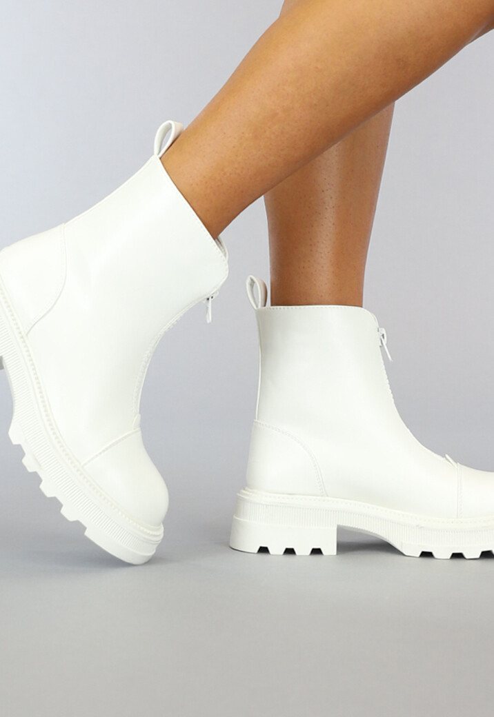 Stoere Witte Lederlook Boots met Zwarte Rits