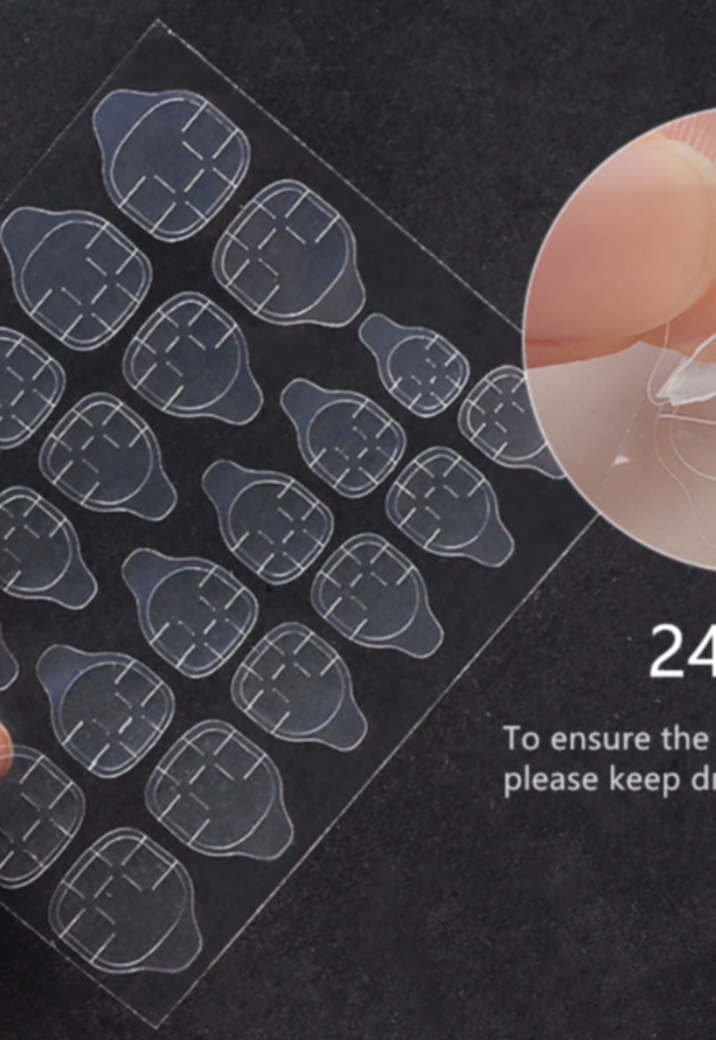 Nude Kunst Nagels met Design