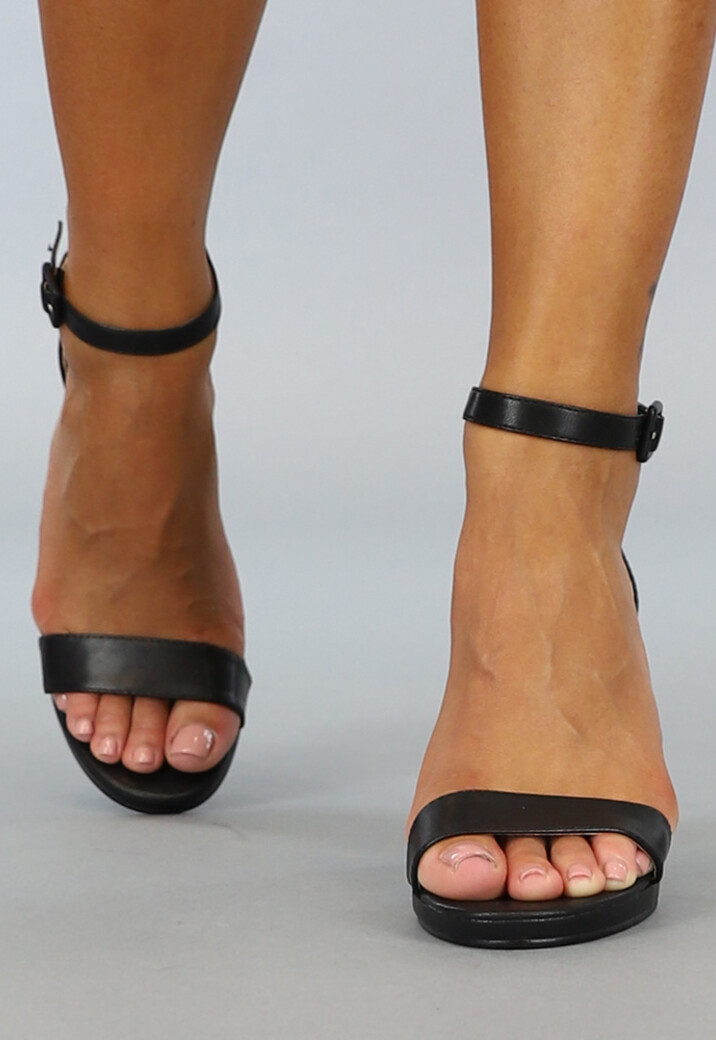 Zwarte Lederlook Sandaletten met Blokhak