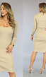 Slim Fit Midi Jurk met Split en Vierkante Hals Beige