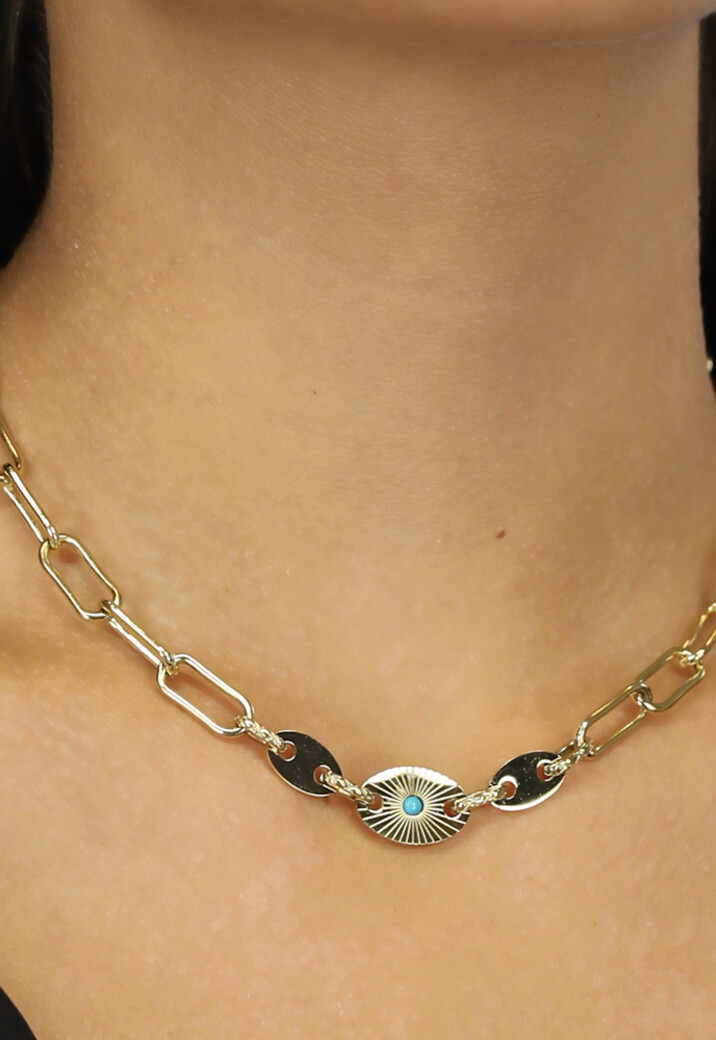 Goudkleurige Chain Ketting met Drie Bedeltjes en Blauw Steentje