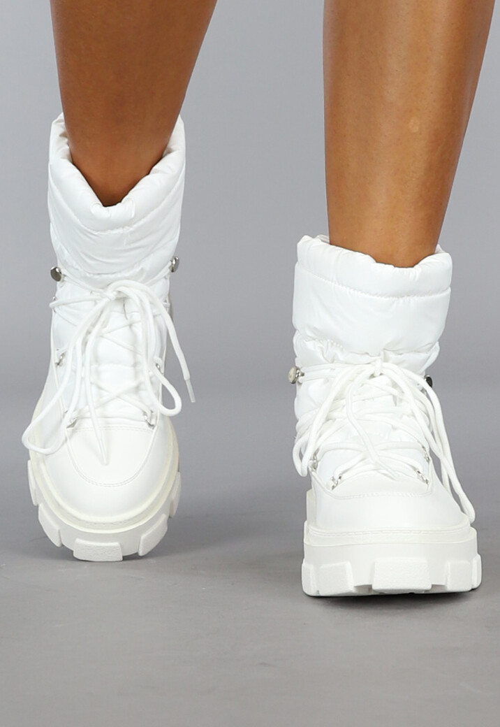 Witte Gewatteerde Snowboots met Grove Zool