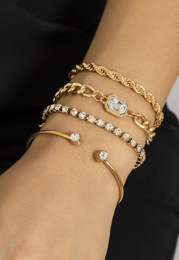 Gouden Vierdelige Armbanden Set