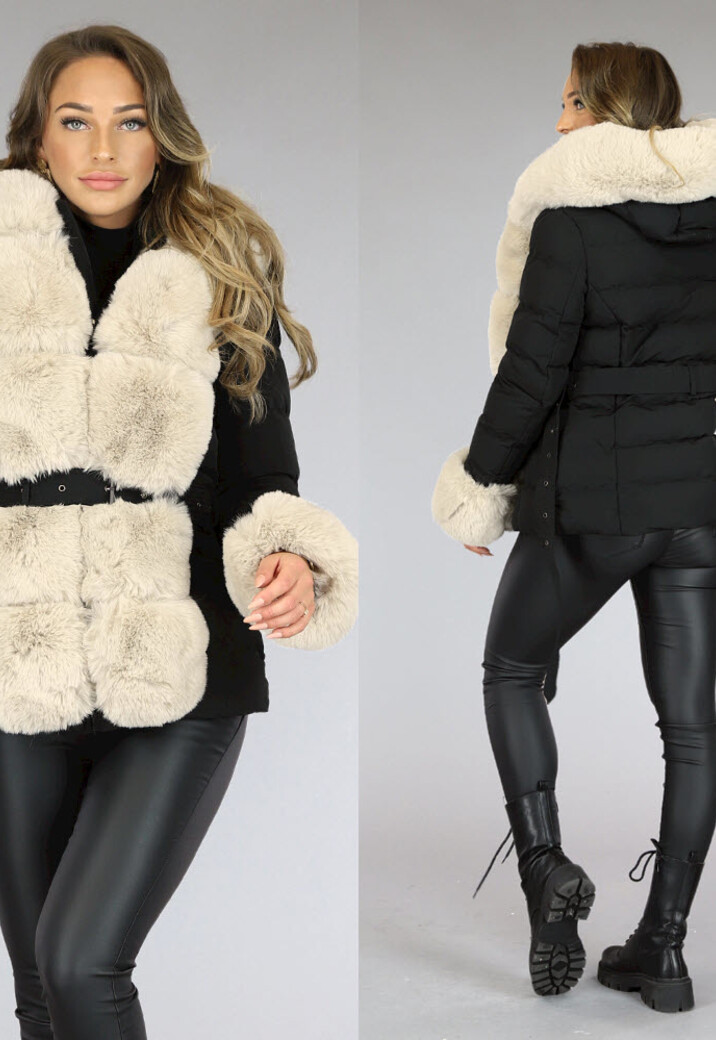 Korte Zwarte Winterjas met Beige Bont