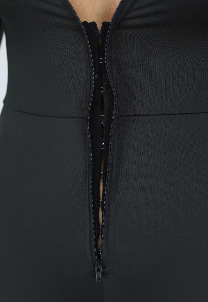 Zwarte Shaping Jumpsuit met Rits en Lange Mouwen
