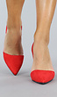 Rode Suède-Look Pumps met Cut Out