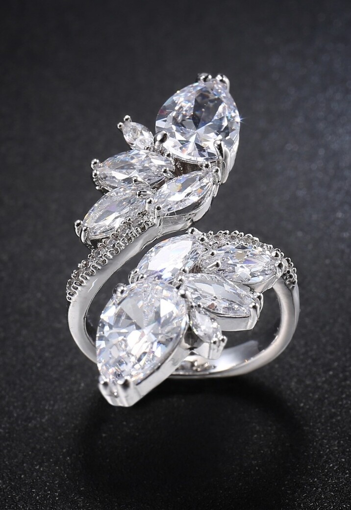 Zilveren Verstelbare Strass Ring met Druppels