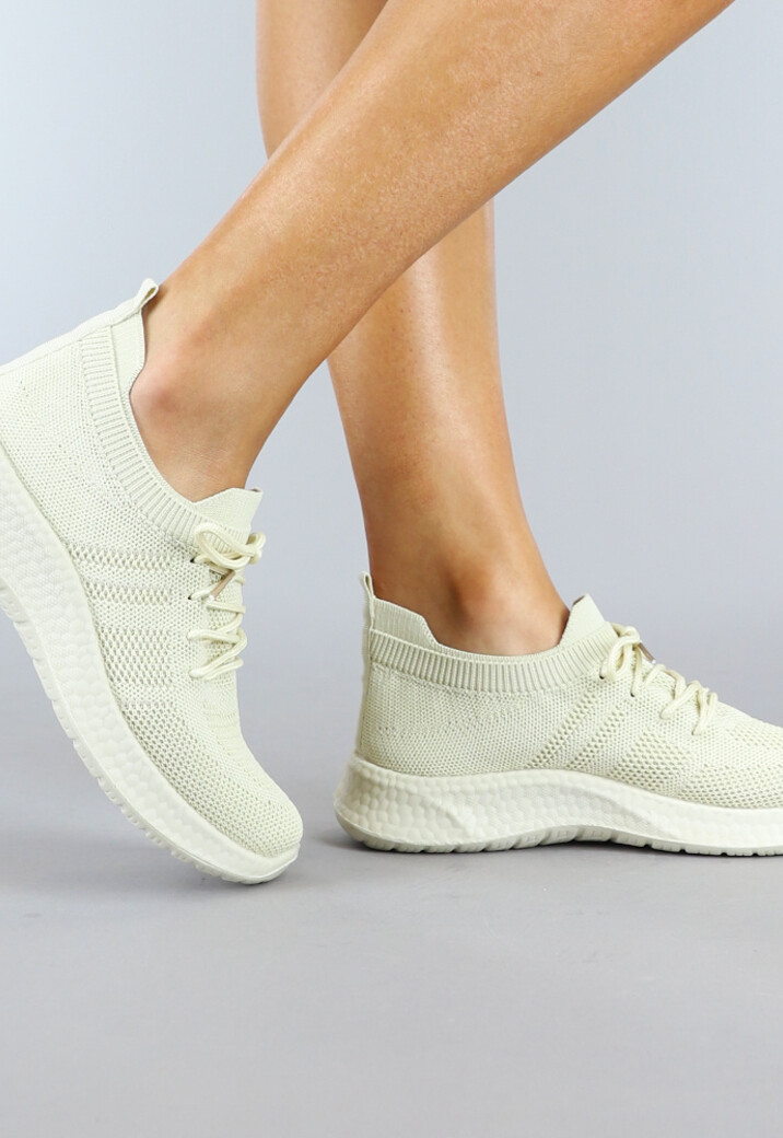 Beige Slip On Sneakers met Sock Model