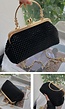 Zwart Pouch Tasje met Strass Steentjes en Gouden Details