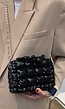 Geblokte Clutch met Geplooide Details