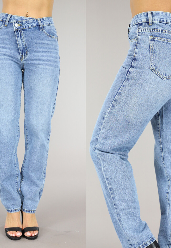 Blauwe Jeans met Schuine Sluiting