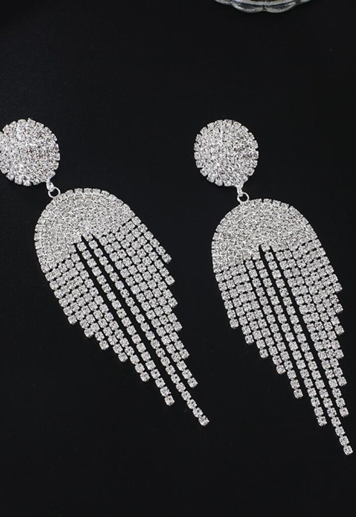 Zilverkleurige Oorhangers met Strass