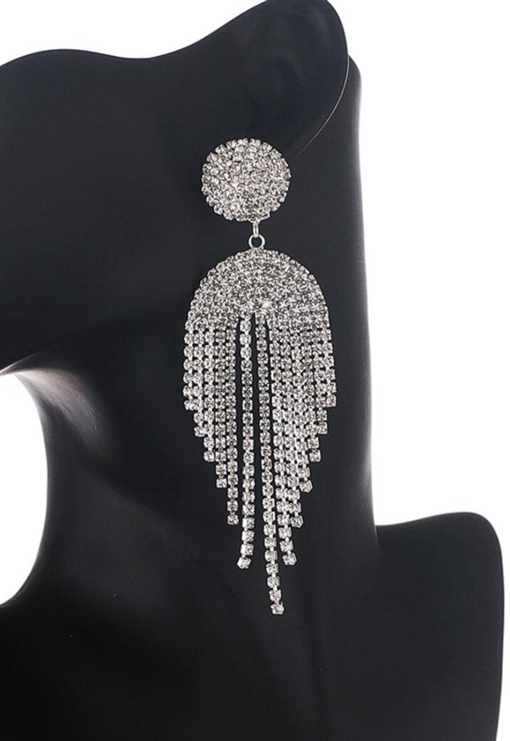 Zilverkleurige Oorhangers met Strass