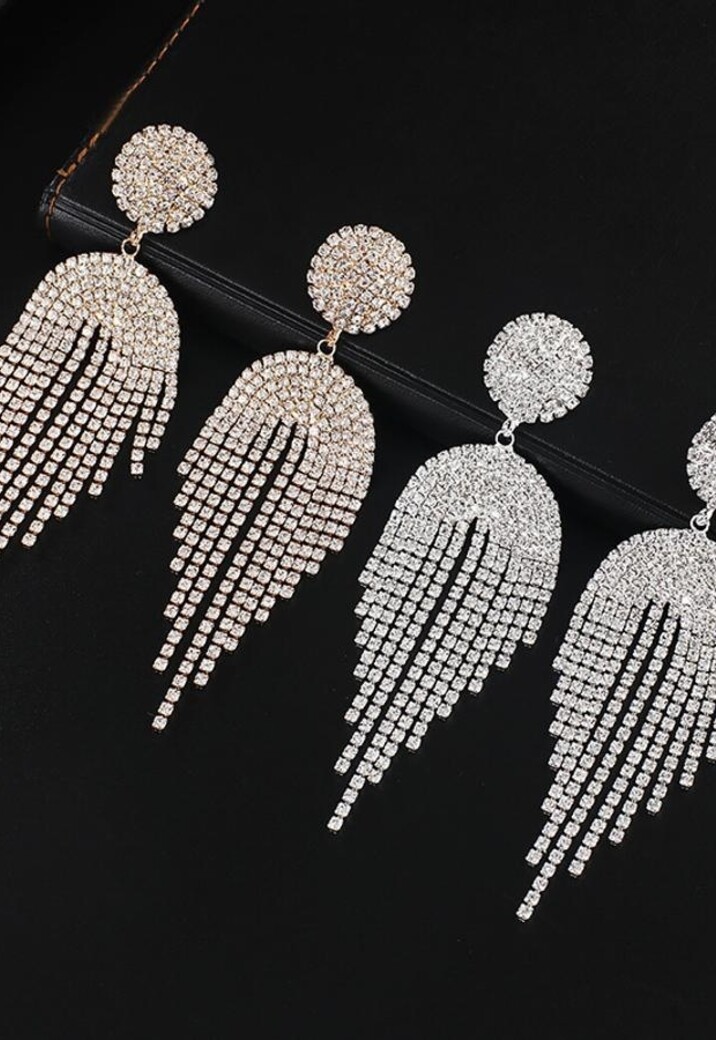 Zilverkleurige Oorhangers met Strass
