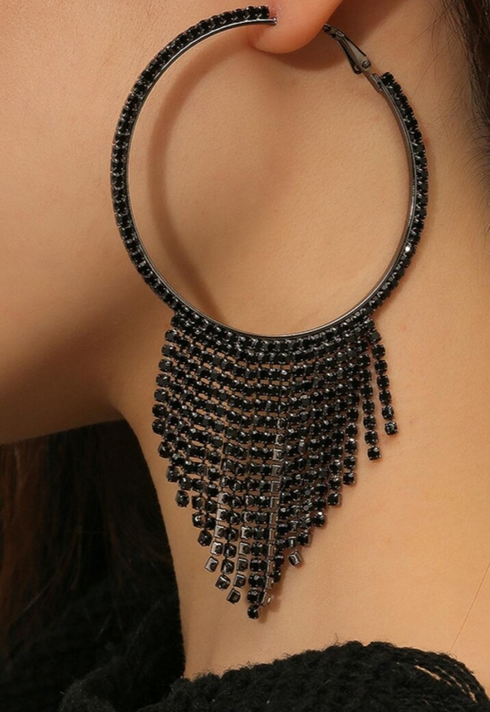 Zwarte Fringe Oorbellen