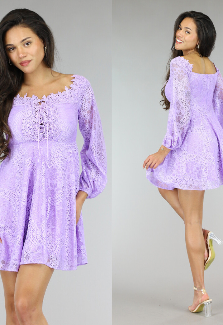 Lila Kanten Jurkje met Ingewerkt Patroon