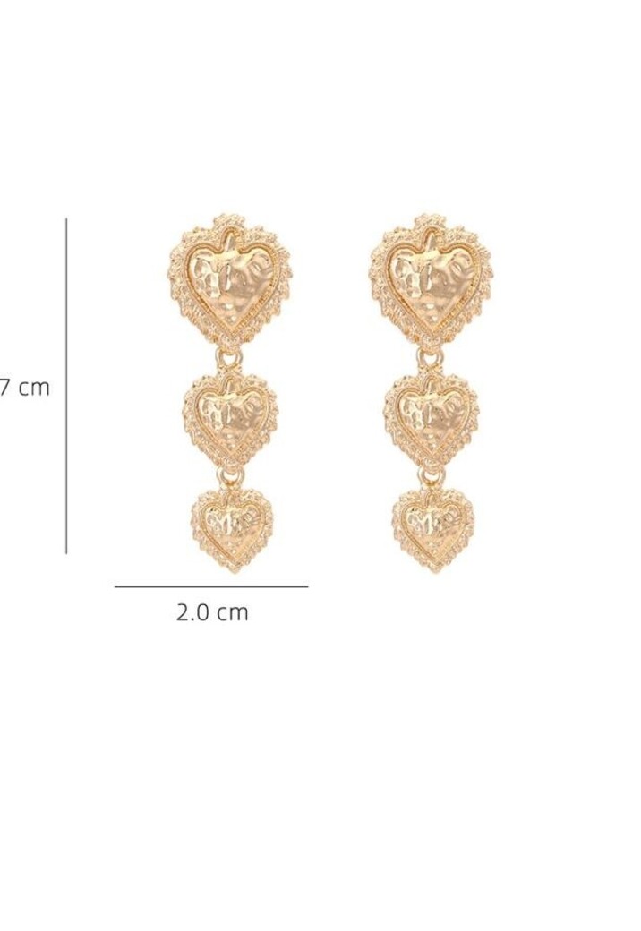 Goudkleurige Hartjes Oorbellen