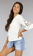 Witte Losse Blouse met Gehaakte Mouwen