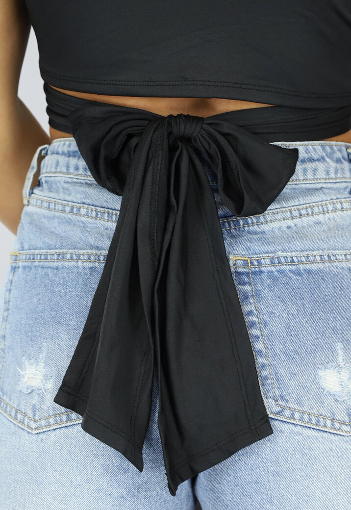 Zwarte Overslag Top met Cut Out