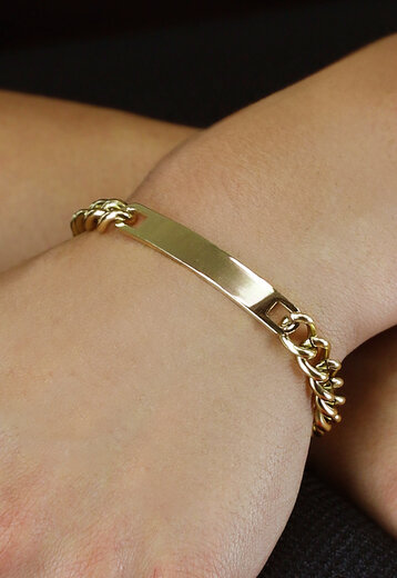 OP=OP.14.AV Gouden Chunky Armband met Plate