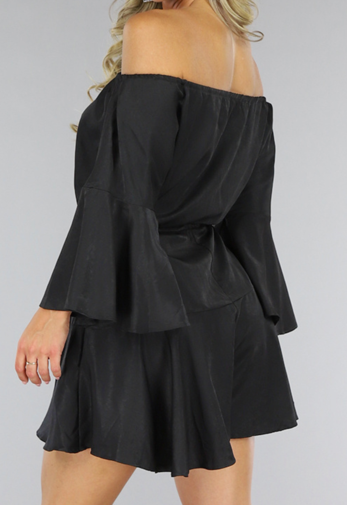 Zwarte Flowy Ibiza Style Off-Shoulder Playsuit