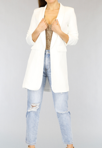 OP=OP! Lange Witte Blazer met Geplooide Mouwen