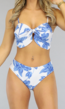 Blauwe Print Bikini Set met Ruches en Cover Up Rok