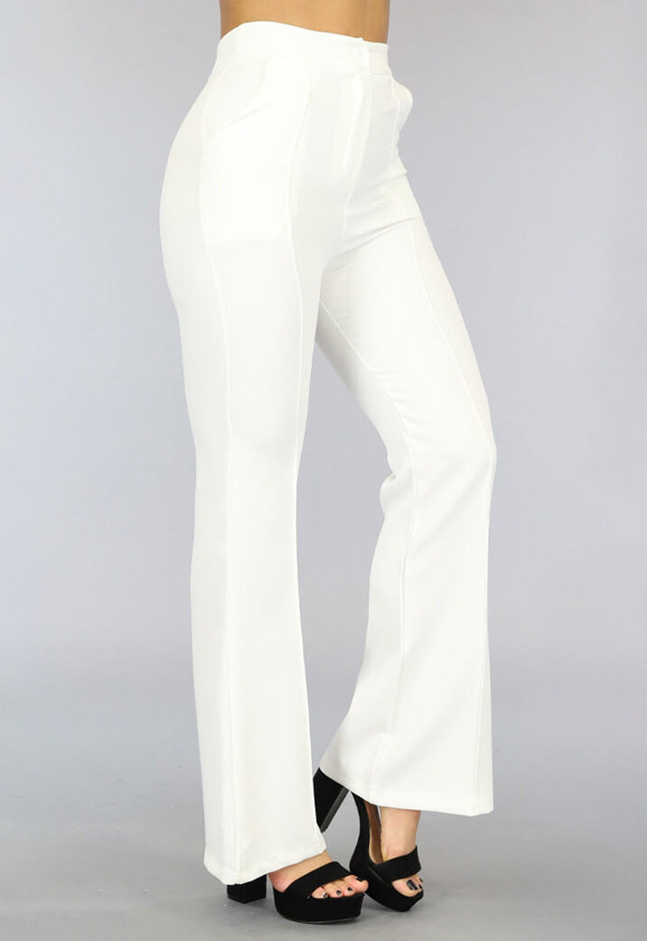 Witte Pantalon met Flair Pijpen en Stiknaad