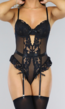 Sexy Zwarte Kanten Lingerie Set met Bijpassende Kousen