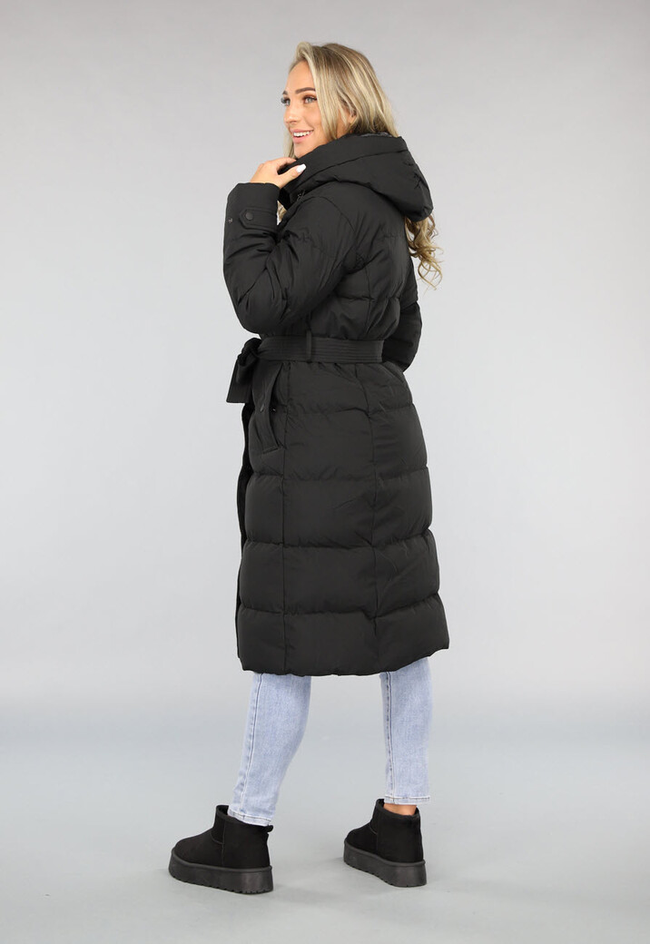 Zwarte Lange Donsjas met Tailleband