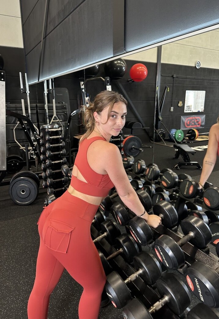 Rode Sport BH met Gekruisde Banden