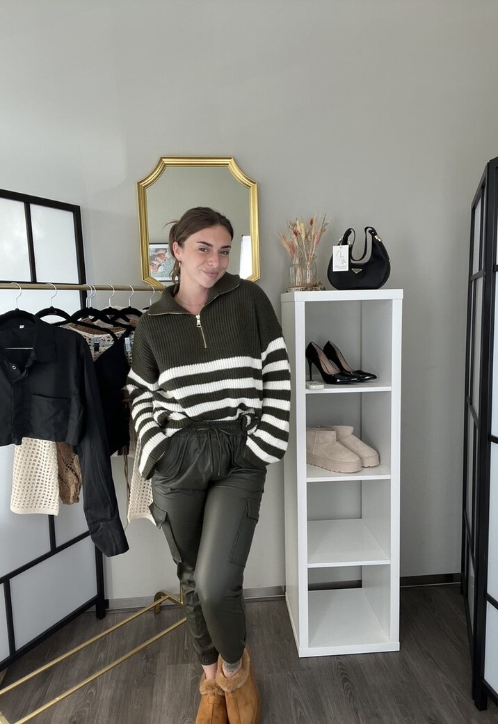 Stretch Cargo Jogger in Legergroen