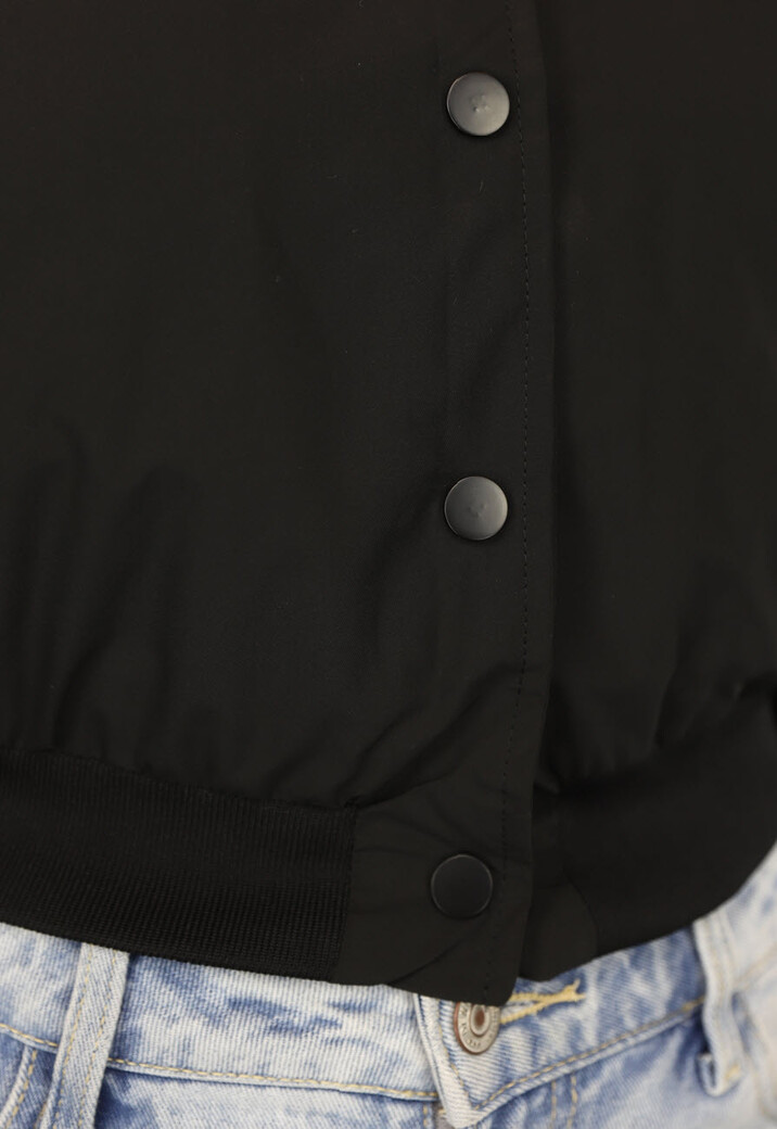 Zwarte Cropped Bomber Jacket