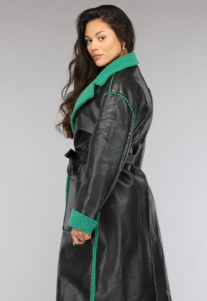 Lange Lederlook Jas met Groene Teddy Voering