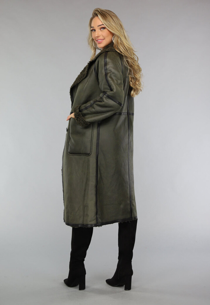 Legergroene Lange Lammy Coat met Teddy Voering  en Zakken