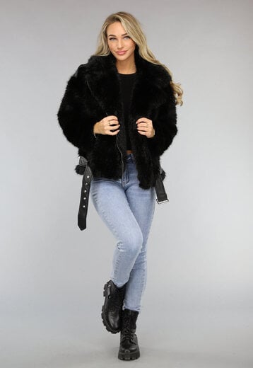 NEW0111 Zwarte Fluffy Winterjas met Riem