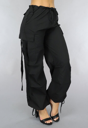 NEW0111 Zwarte Parachute Cargo Broek