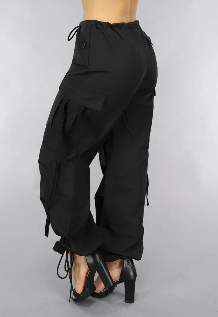 Zwarte Parachute Cargo Broek met Zakken