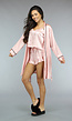 Roze Satijnen 3-Piece Pyjama met Kimono