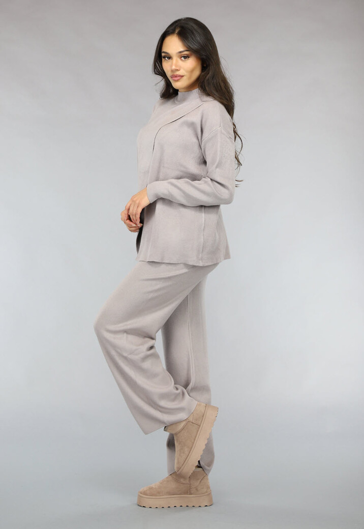 Zachte Taupe Lounge Set met Overslag