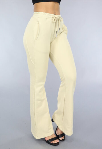 NEW1511 Beige Jogger met Flair Model