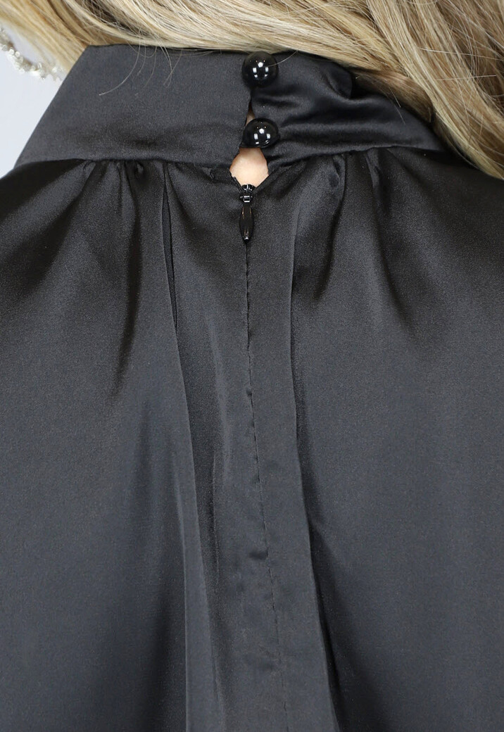 Zwarte Geplooide Satin Jurk