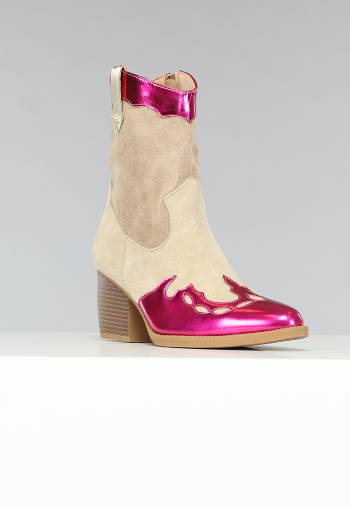 Suèdelook Laarsjes met Roze Metallic details