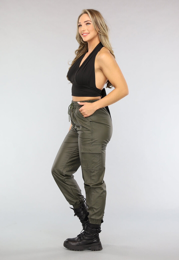 Zwarte Top met Halter Detail