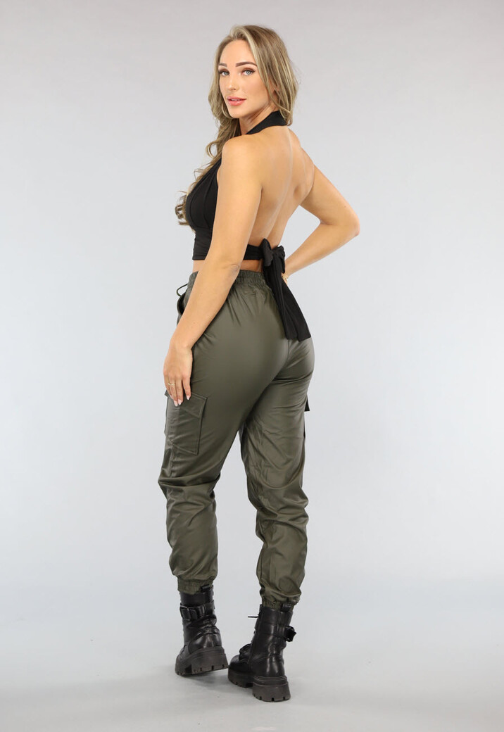 Zwarte Top met Halter Detail