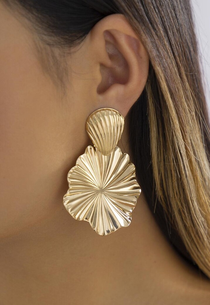 Gouden Oorbellen met Shell Look