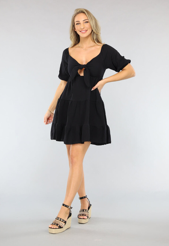 Zwart Mousseline Jurkje met Cutout