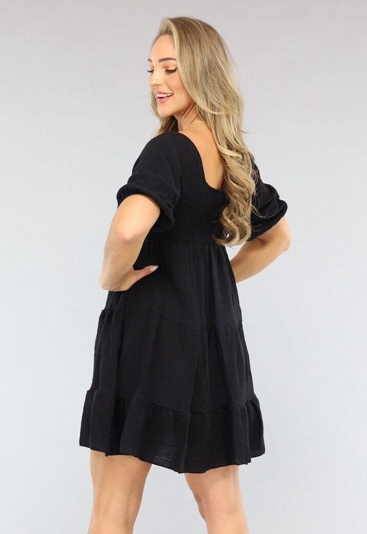 Zwart Mousseline Jurkje met Cutout