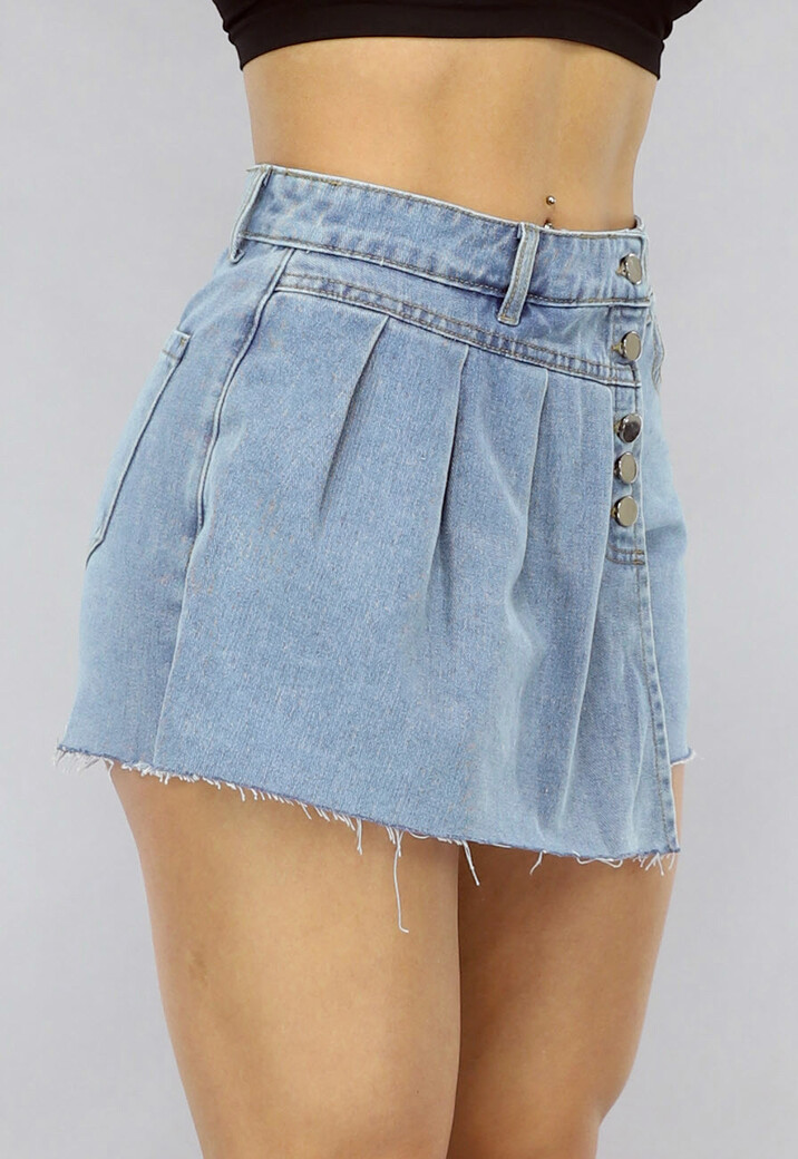Geplooide Denim Overslag Skort in Lichtblauw met Knopen